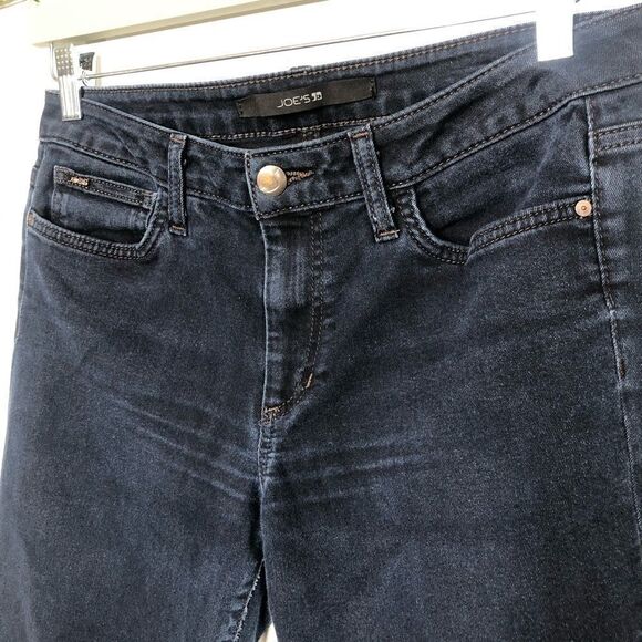 Joe’s Jeans Chelsea Micro Flare Jeans - Picture 4 of 13